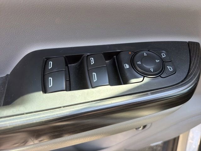 2017 GMC Acadia SLT