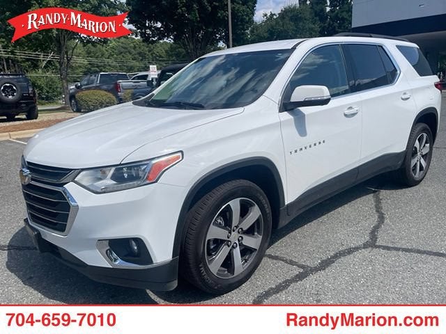 2021 Chevrolet Traverse LT Leather
