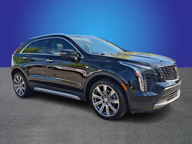 2023 Cadillac XT4 Premium Luxury