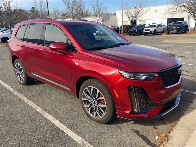 2025 Cadillac XT6 Sport