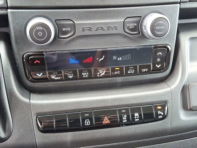 2024 RAM ProMaster Cargo Van Tradesman