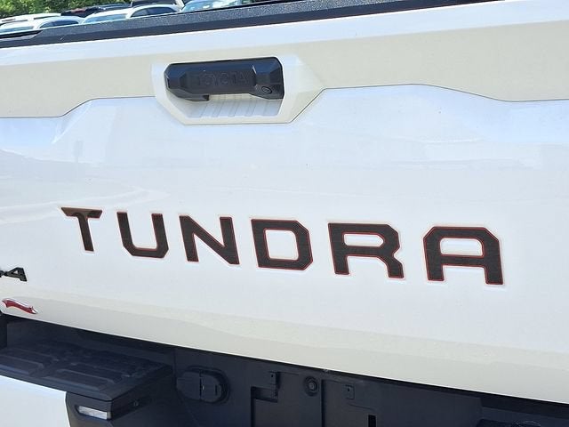 2023 Toyota Tundra 4WD SR5