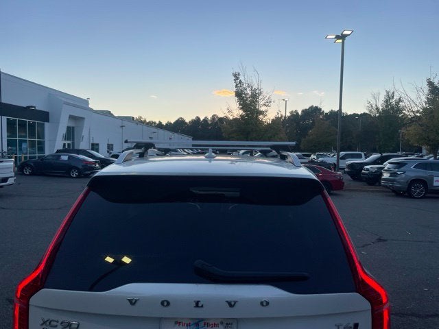 2019 Volvo XC90 Momentum