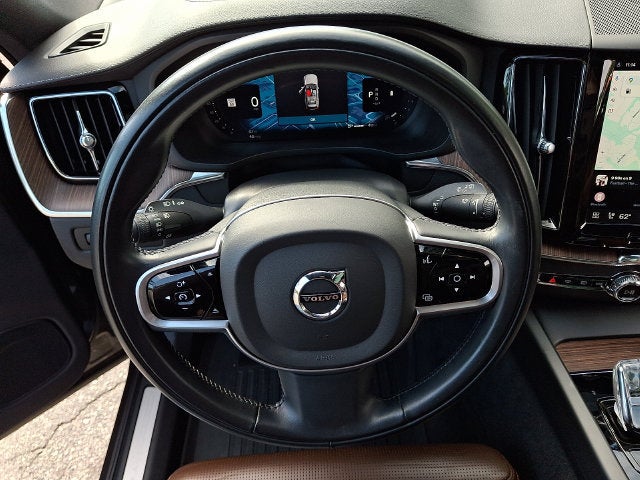 2022 Volvo XC60 Inscription