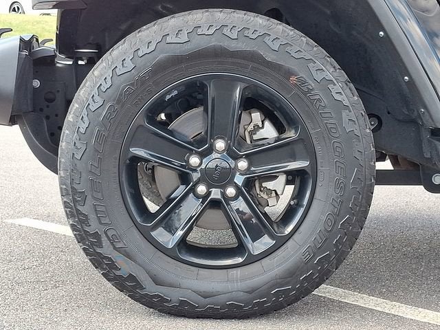 2023 Jeep Wrangler 4-Door Sahara Altitude 4x4