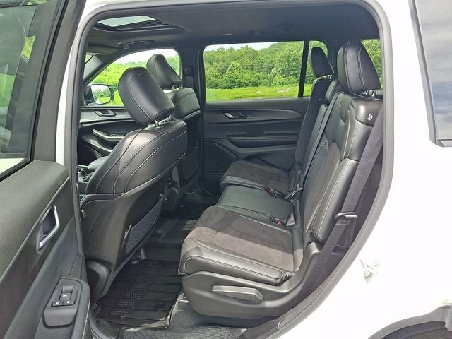 2024 Jeep Grand Cherokee L Altitude X 4x4