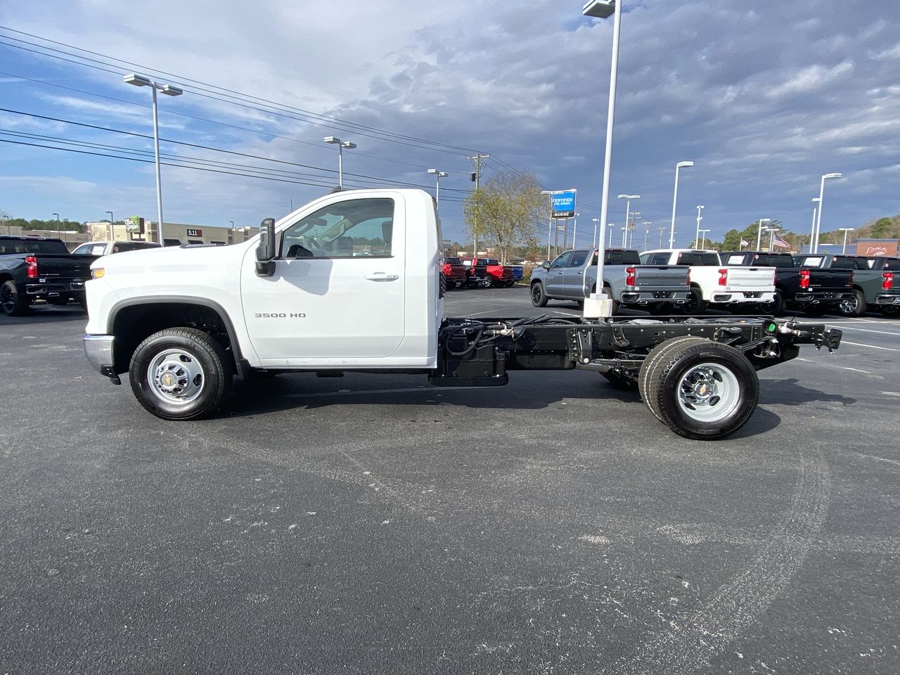2026 Chevrolet Silverado 3500 HD Chassis Cab LT