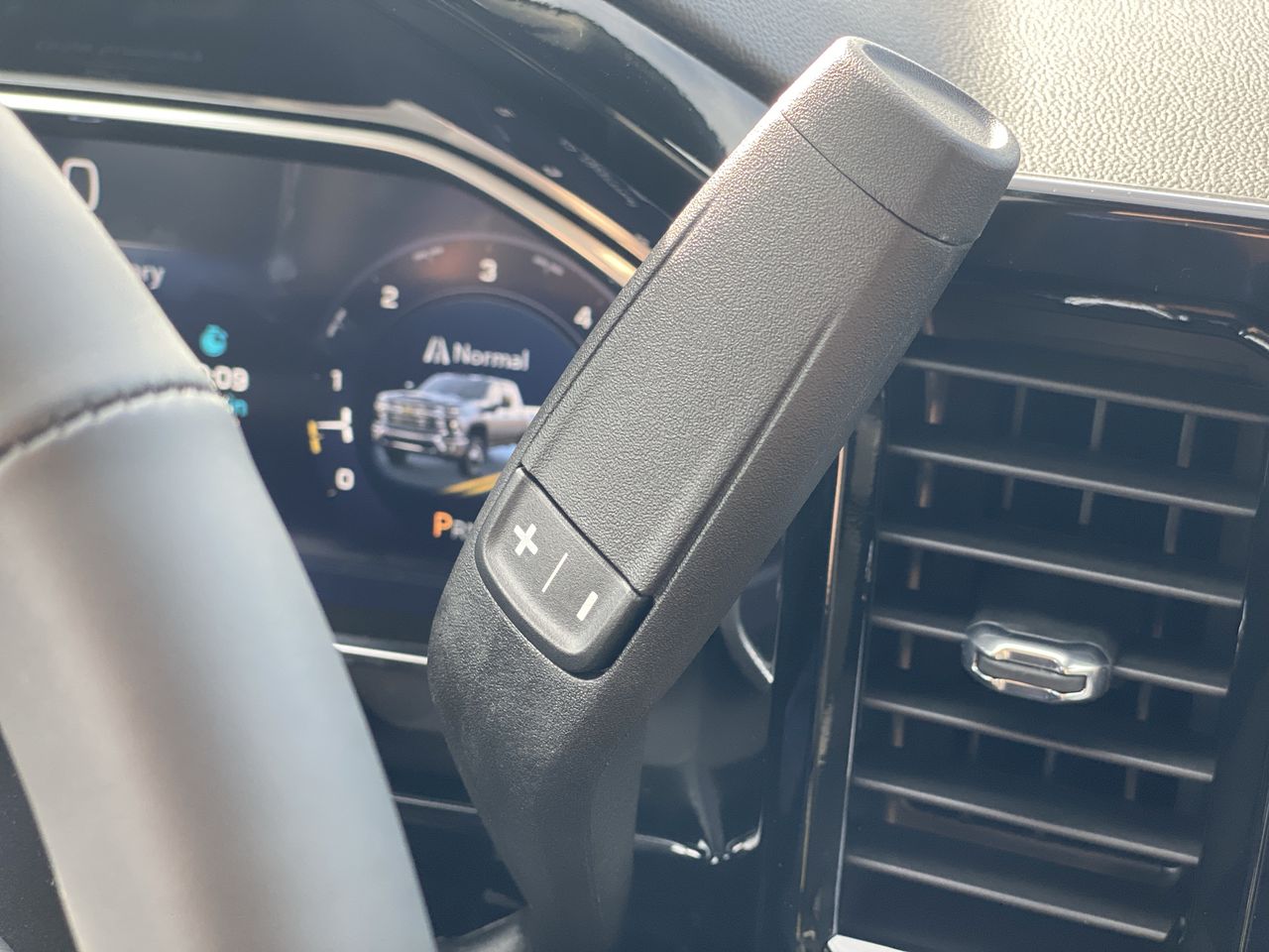 2026 Chevrolet Silverado 3500 HD Chassis Cab LT