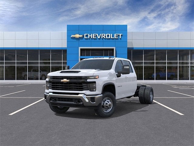 2025 Chevrolet Silverado 3500 HD Chassis Cab Work Truck