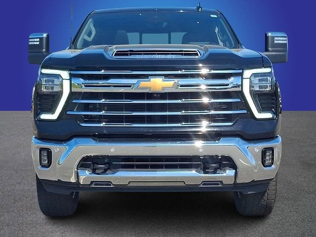 2025 Chevrolet Silverado 3500 HD LTZ