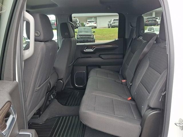 2022 Chevrolet Silverado 1500 LT (2FL)