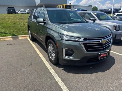 2023 Chevrolet Traverse LT Leather