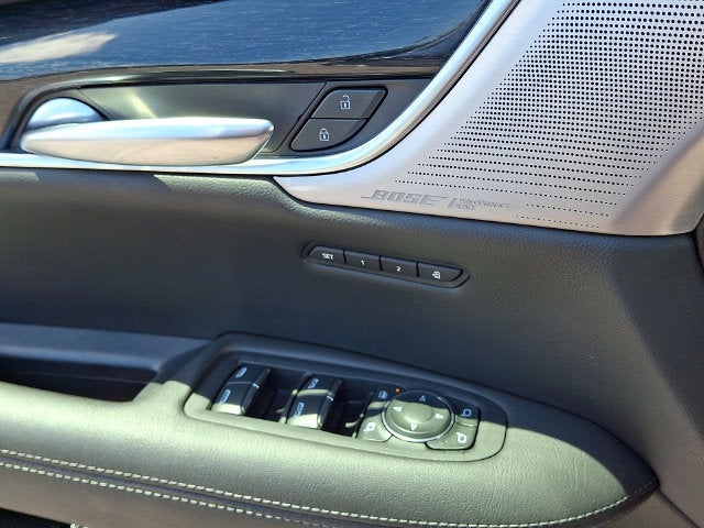 2023 Cadillac XT5 FWD Premium Luxury
