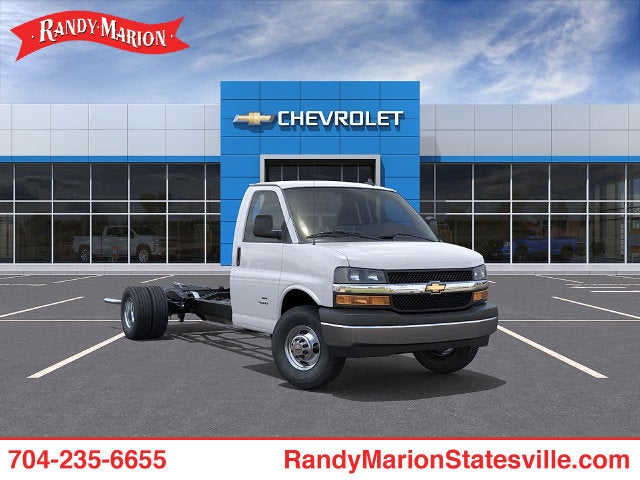 2026 Chevrolet Express Cutaway 3500 1WT