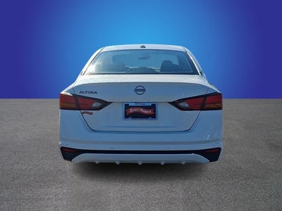 2025 Nissan Altima SV