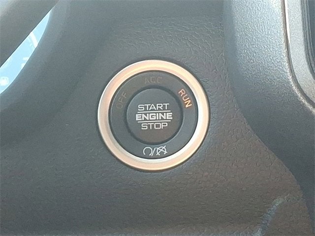 2023 RAM 3500 Tradesman Crew Cab 4x4 8' Box