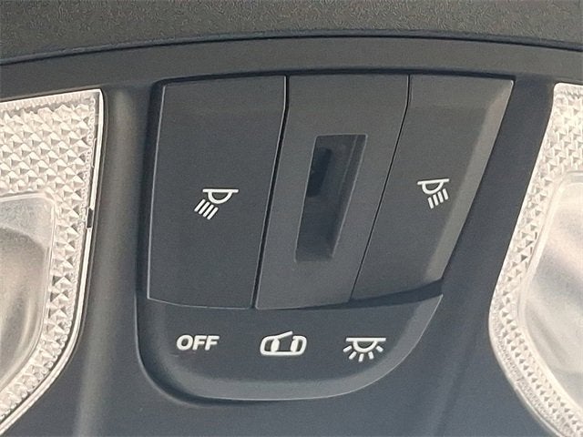 2023 RAM 3500 Tradesman Crew Cab 4x4 8' Box