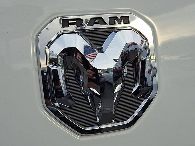 2024 RAM 2500 Tradesman Regular Cab 4x4 8' Box