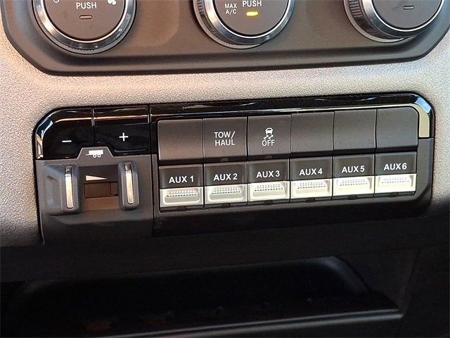 2024 RAM 2500 Tradesman Regular Cab 4x4 8' Box