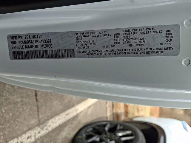 2024 RAM 2500 Tradesman Regular Cab 4x4 8' Box