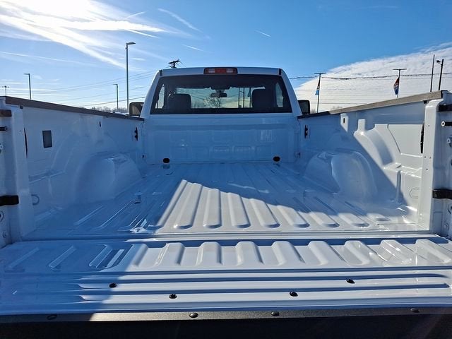 2024 RAM 2500 Tradesman Regular Cab 4x4 8' Box