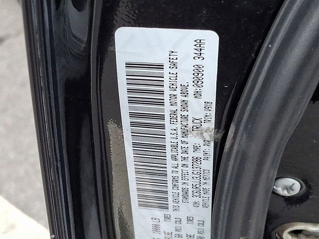 2018 RAM 2500 SLT Crew Cab 4x4 8' Box