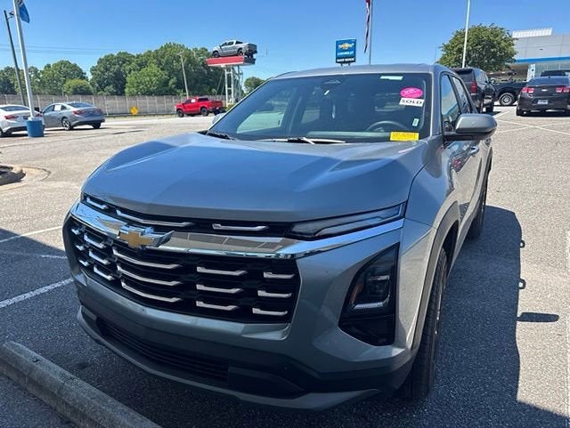 2026 Chevrolet Equinox LT 1.5T's photo