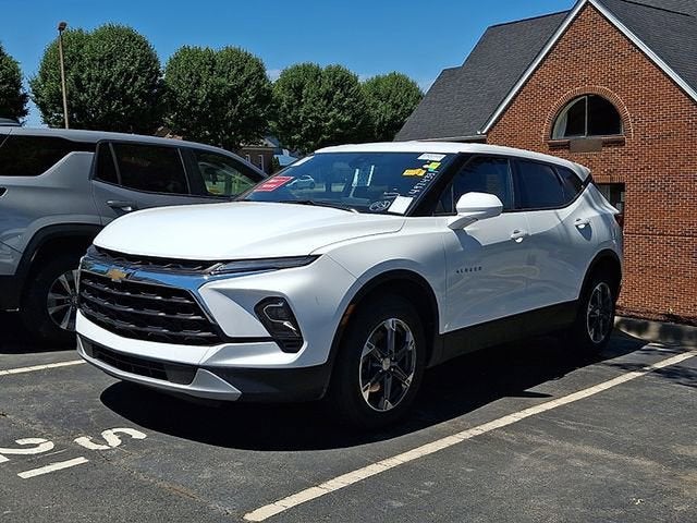 2025 Chevrolet Blazer 2LT