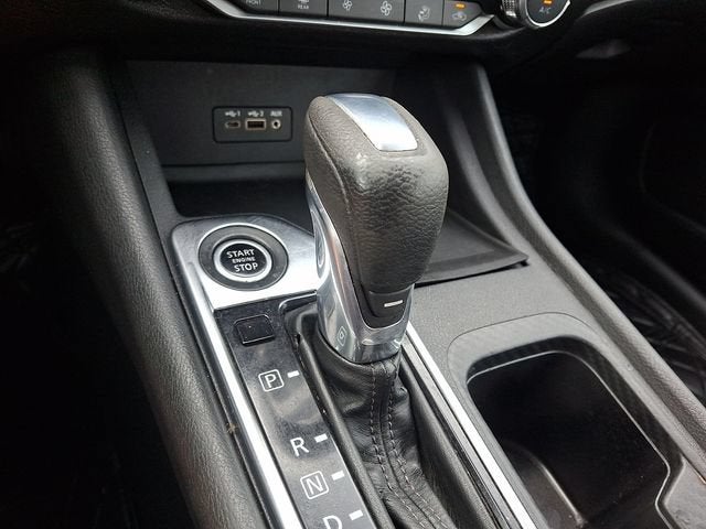 2020 Nissan Sentra SV Xtronic CVT