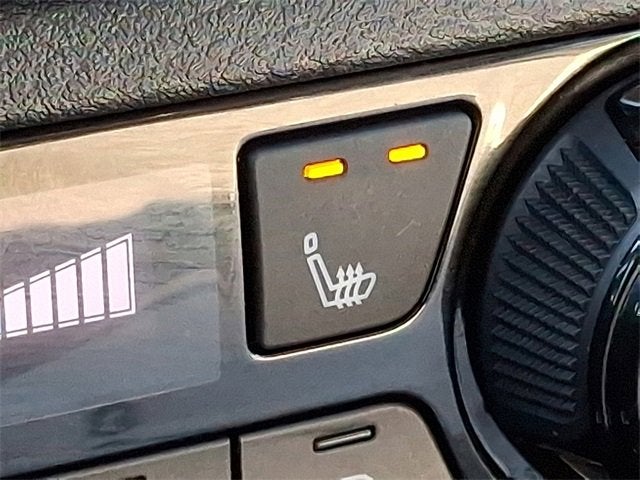 2021 Nissan Kicks SR Xtronic CVT