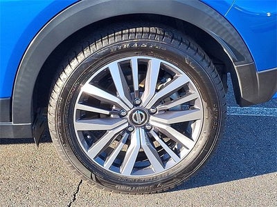 2021 Nissan Kicks SR Xtronic CVT