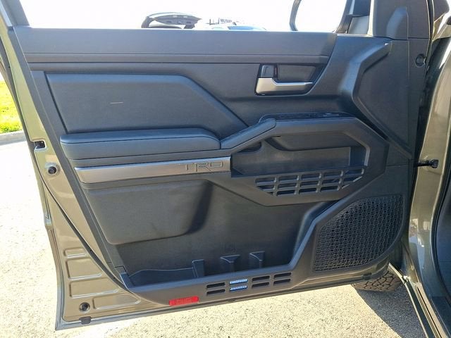 2025 Toyota Tacoma 4WD SR