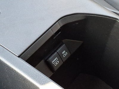2022 Toyota Camry SE Nightshade Edition