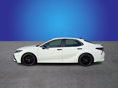 2022 Toyota Camry SE Nightshade Edition