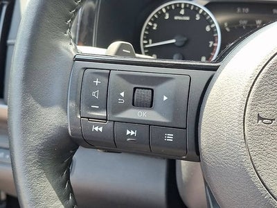 2023 Nissan Pathfinder SL 4WD