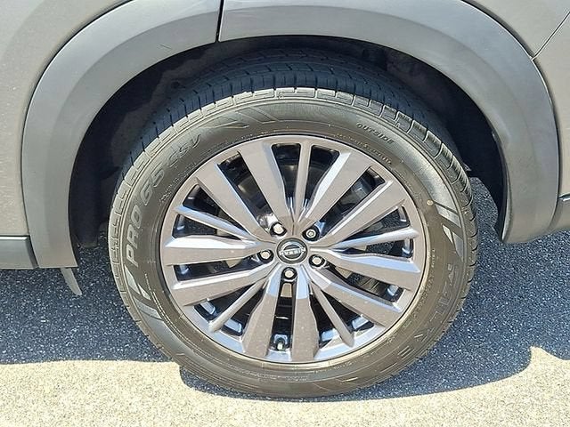2023 Nissan Pathfinder SL 4WD