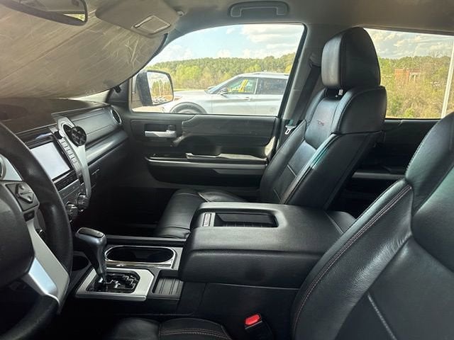 2017 Toyota Tundra 4WD SR5