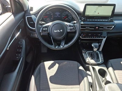 2023 Kia Seltos S