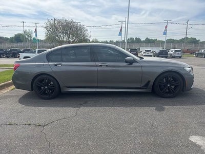 2017 BMW 740i 740i
