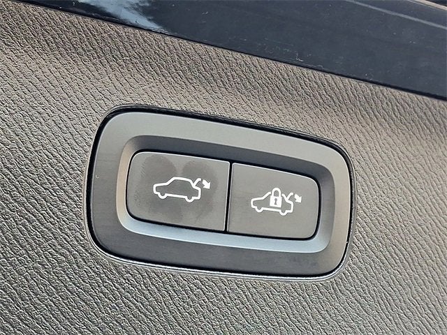 2023 Volvo XC90 B6 Plus 7-Seater