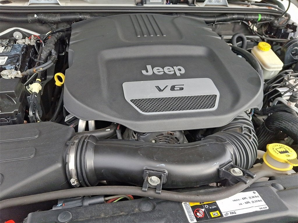 2014 Jeep Wrangler Unlimited Altitude