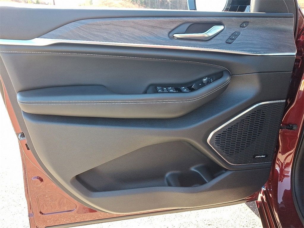 2024 Jeep Grand Cherokee Overland