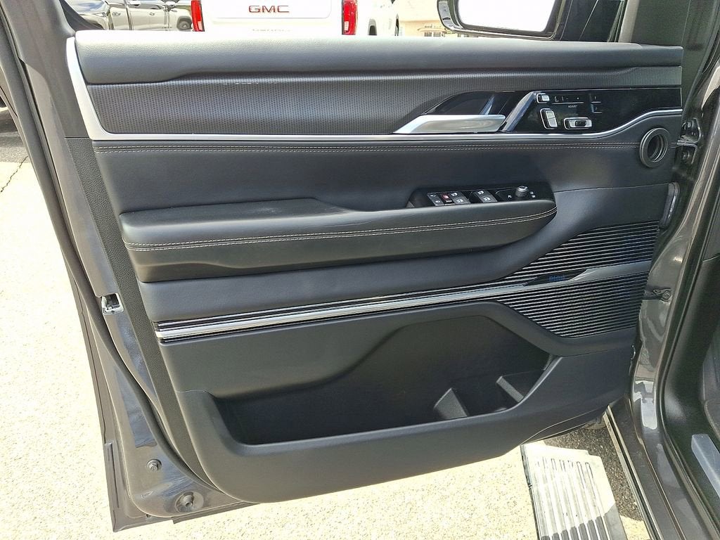2024 Jeep Grand Wagoneer L Series II