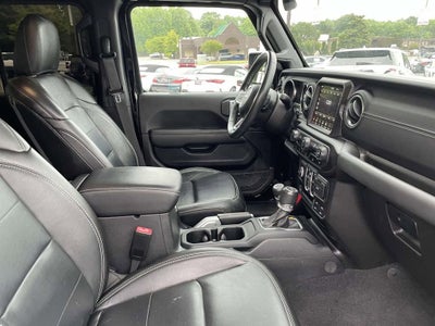 2022 Jeep Gladiator Overland
