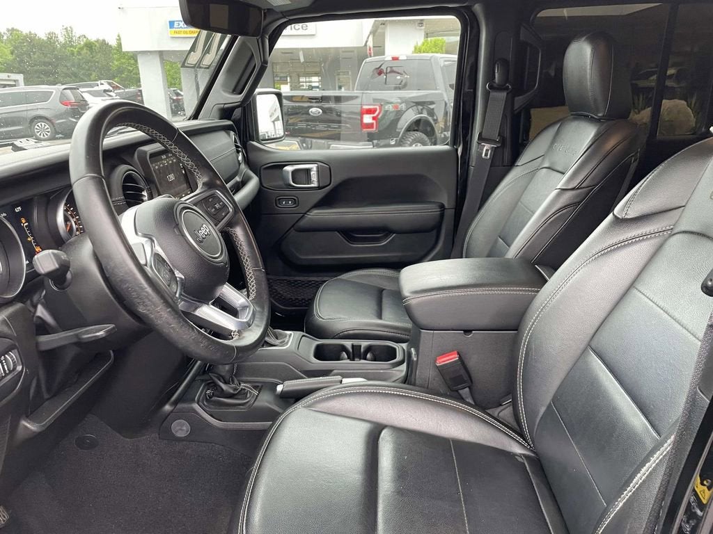 2022 Jeep Gladiator Overland
