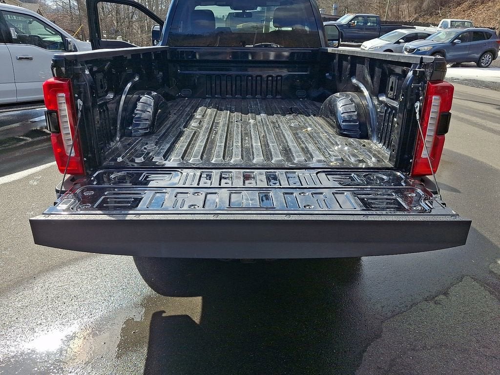 2023 Ford Super Duty F-350 SRW XL