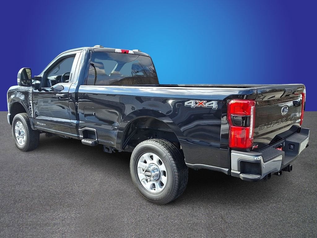 2023 Ford Super Duty F-350 SRW XL
