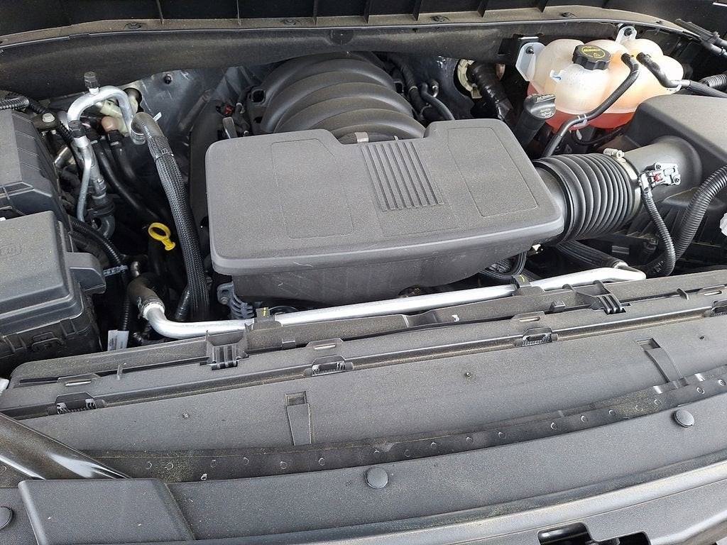 2025 Chevrolet Tahoe LS