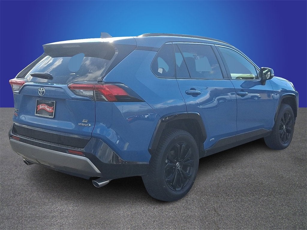 2024 Toyota RAV4 Hybrid SE