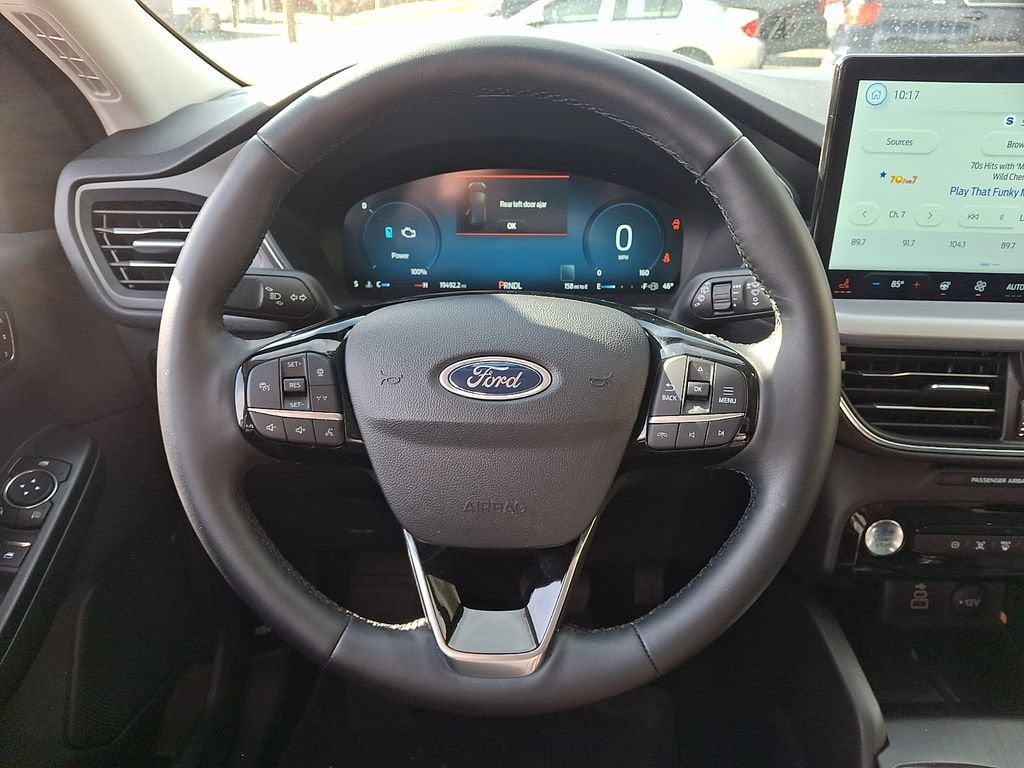 2025 Ford Escape Platinum